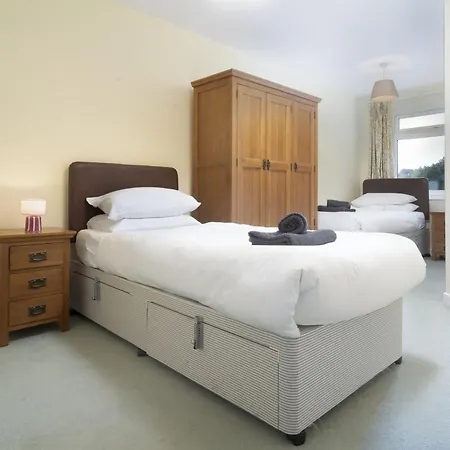 22 Thrang Brow - Langdale Valley *